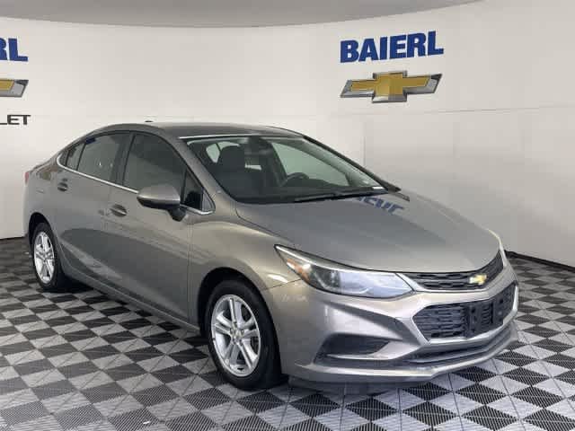 Used 2017 PEPPERDUST METALLIC Chevrolet LT image 7