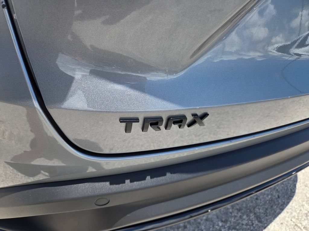 2025 Chevrolet Trax RS - Photo 10