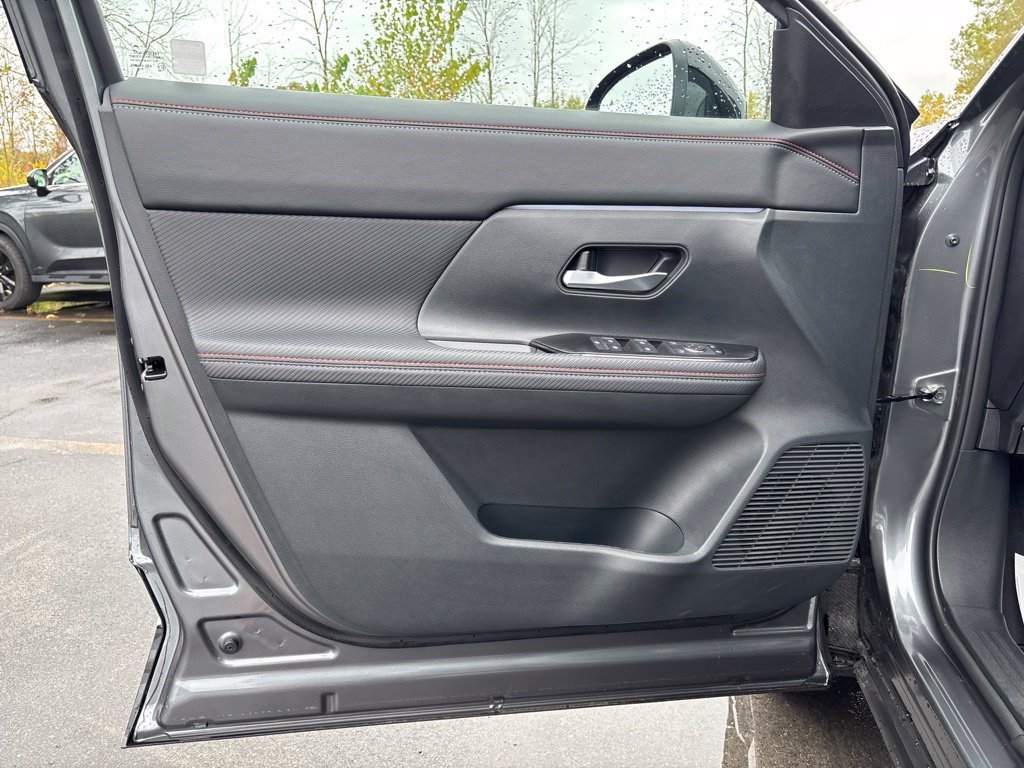2026 Nissan KICKS SR AWD - Photo 16