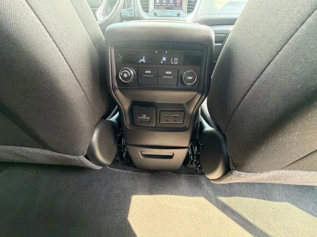 Used 2023 Blue GMC SLE image 34