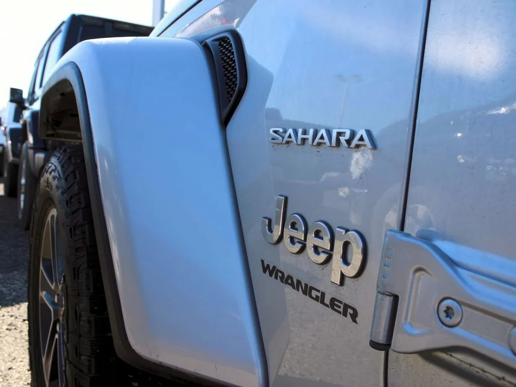 2023 Jeep Wrangler 4-Door Sahara - Photo 10