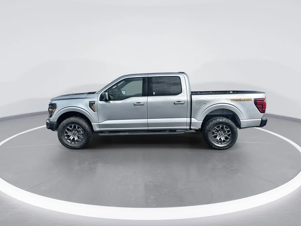 Used 2025 Silver Ford Tremor image 5