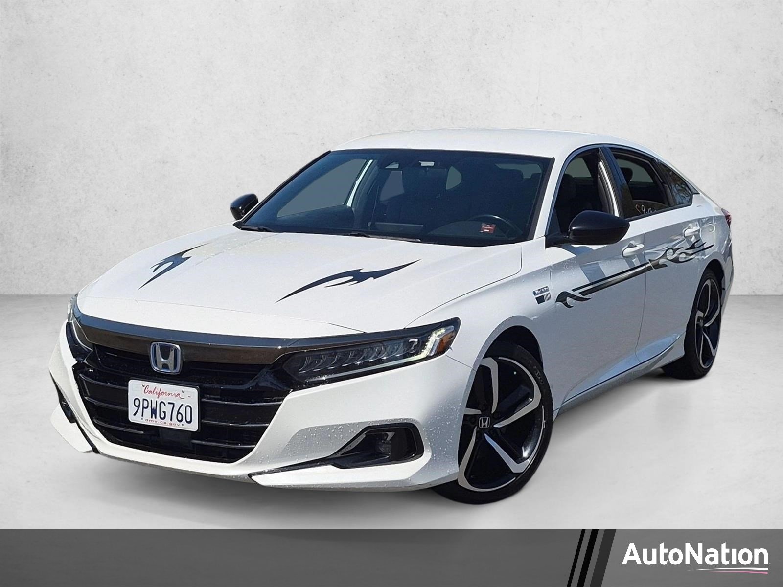 Used 2022 Platinum White Pearl Honda Sport image 1