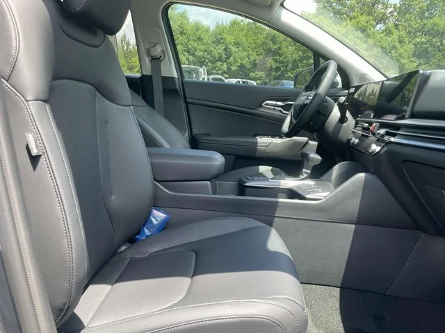 New 2026 Gray Kia EX image 13