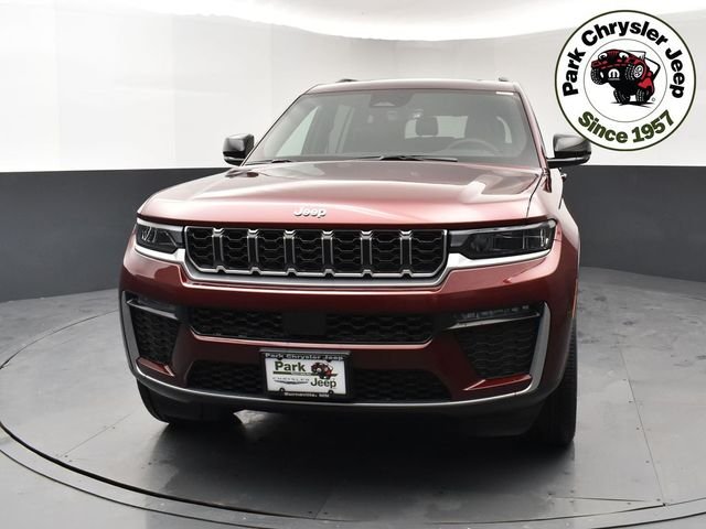 New 2026 Velvet Red Pearl-Coat Exterior Paint Jeep Limited image 2