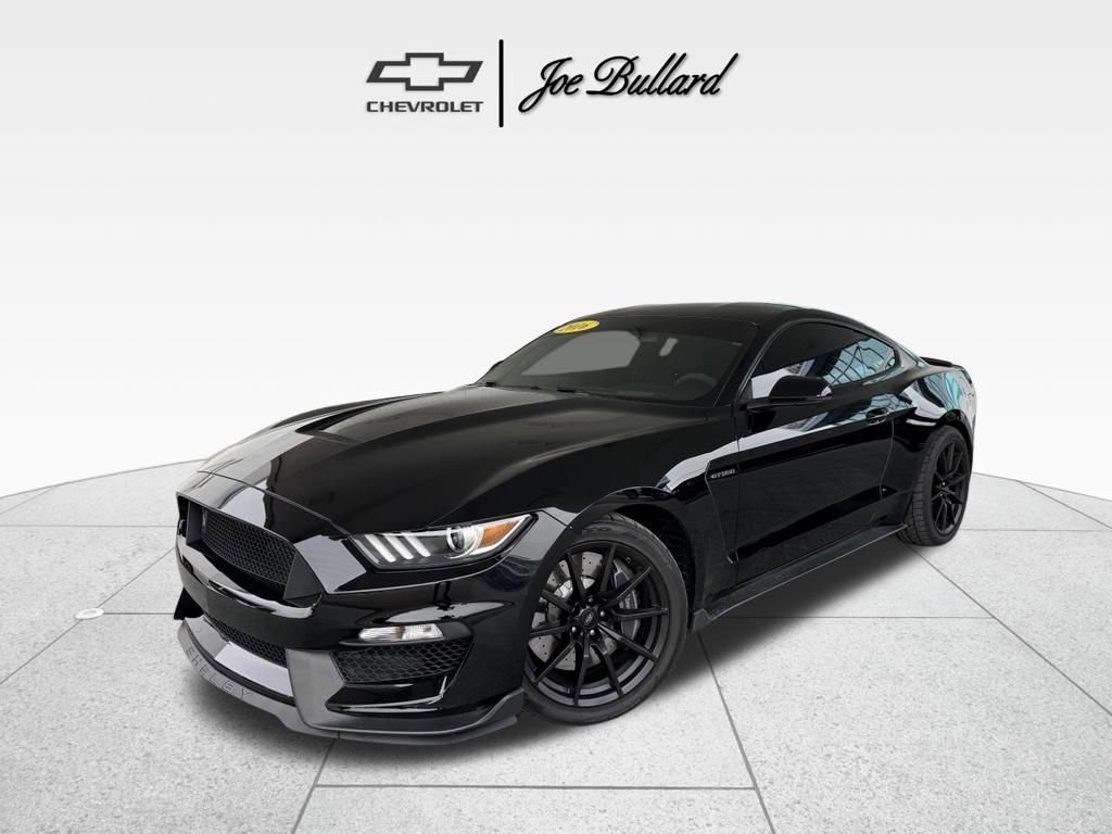 2016 Ford Mustang Shelby GT350's photo