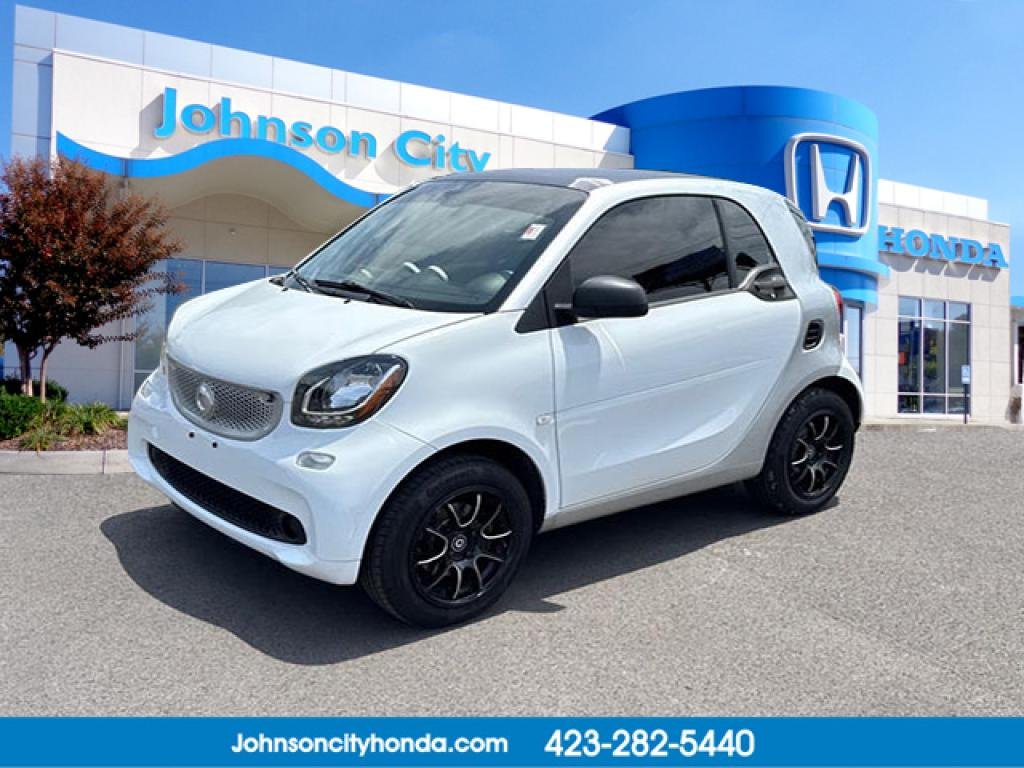 2016 smart fortwo passion's photo