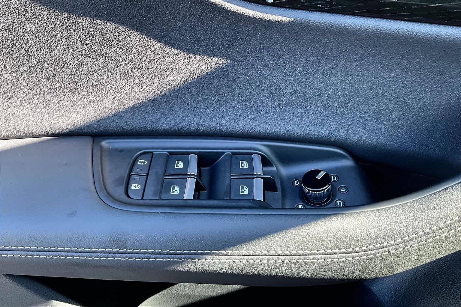Used 2026 Carrara White Audi Premium Plus image 37