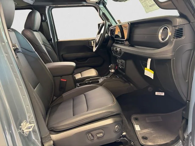 New 2026 Gray Jeep Sahara image 16