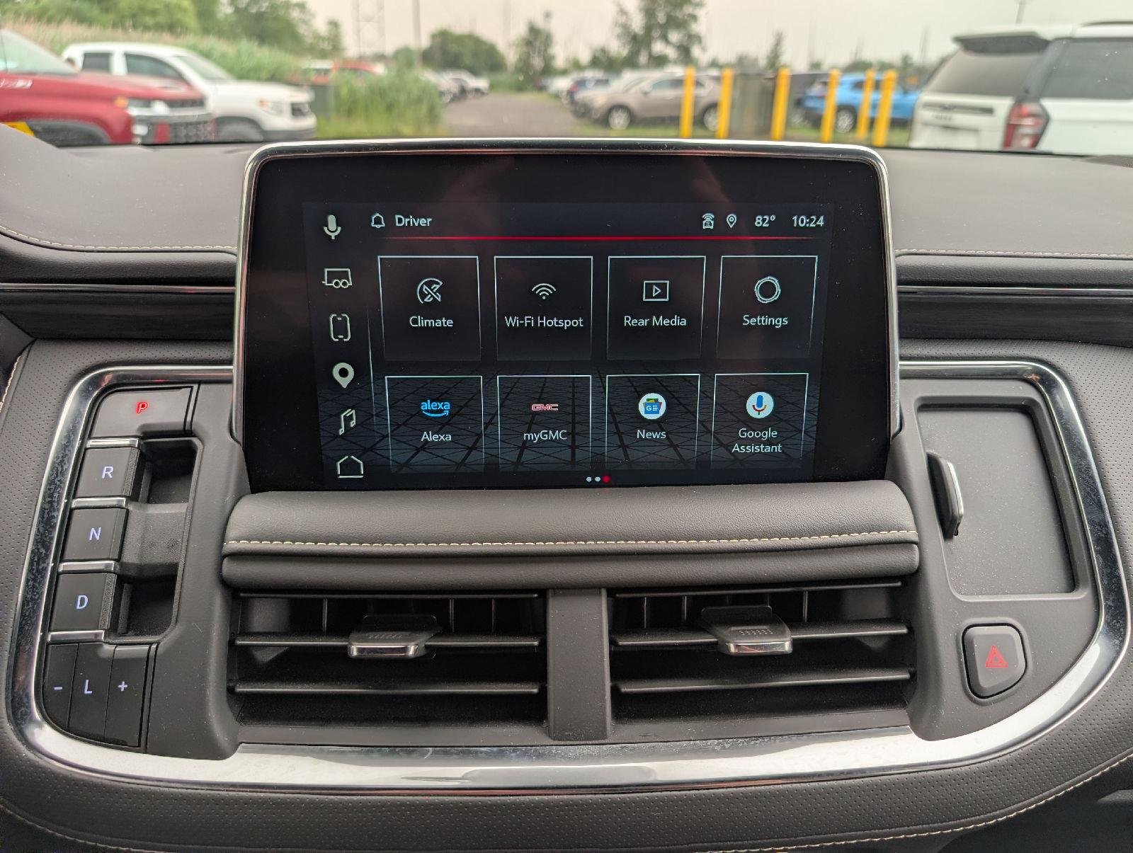 Used 2024 Onyx Black GMC SLT image 18