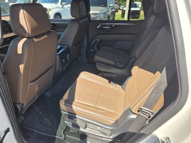 Used 2025 Beige Chevrolet High Country image 11
