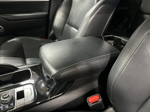 Used 2025 Gray Kia S image 28