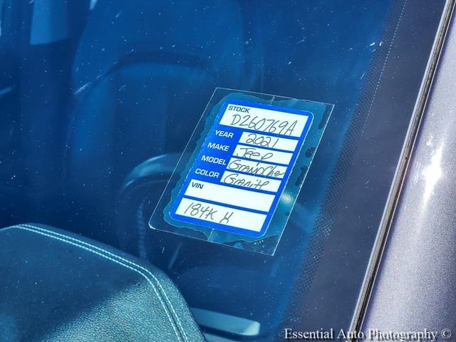 Used 2021 Gray Jeep Limited image 18