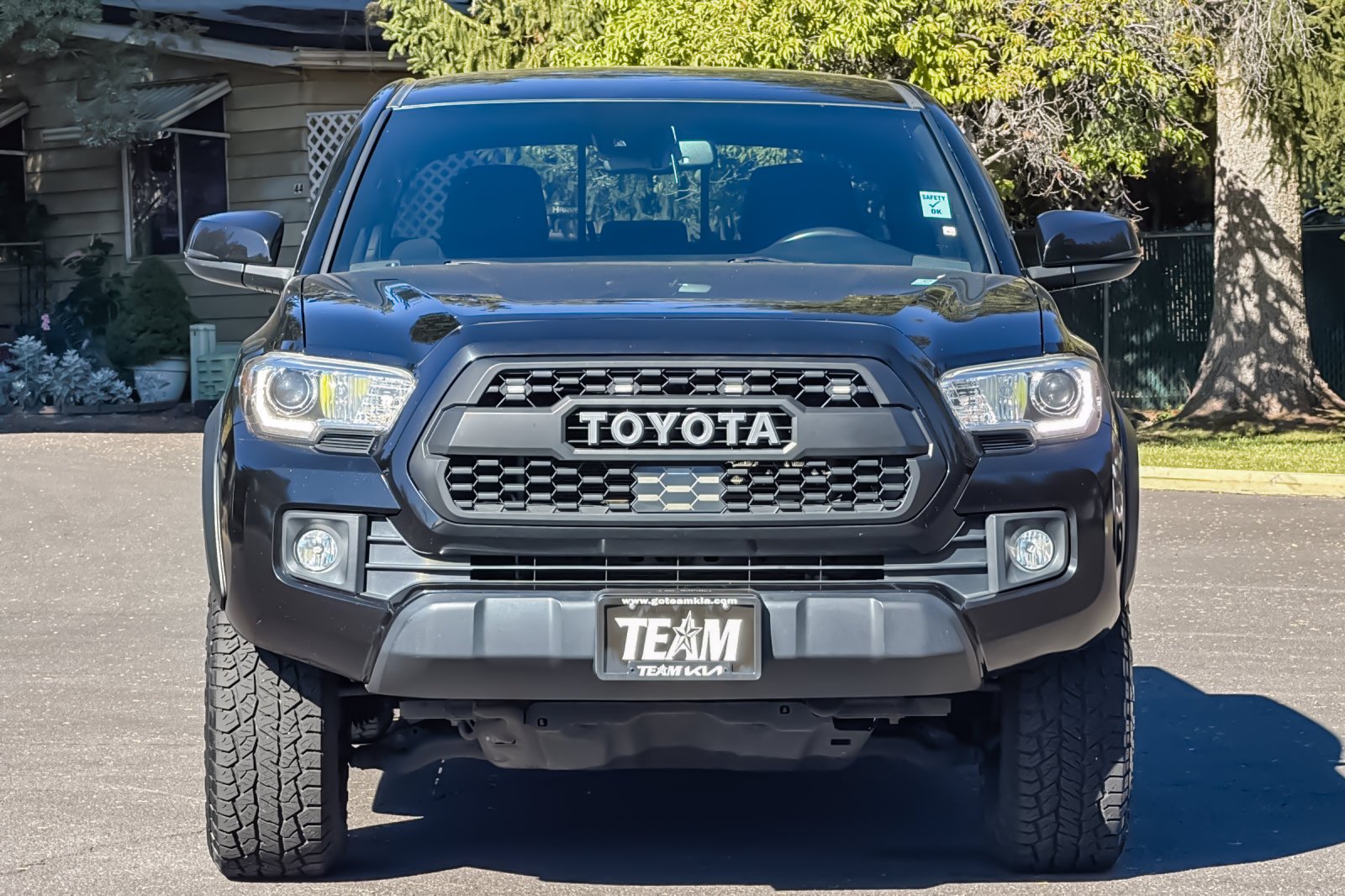 Used 2019 Black Toyota TRD Off-Road image 10