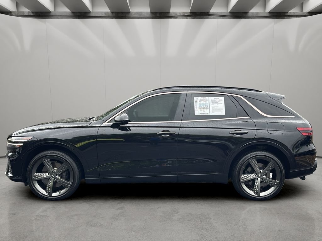 Certified Used 2025 Vik Black Genesis 3.5T Sport image 2