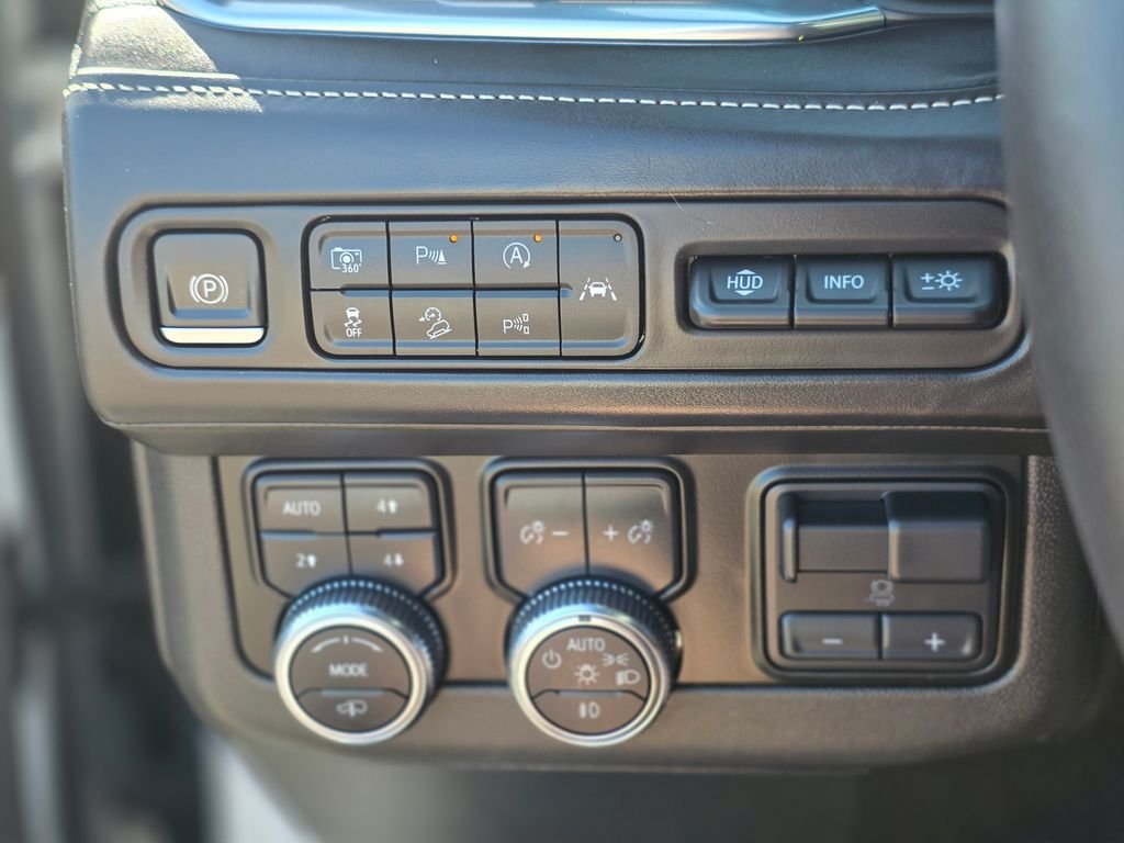 2023 GMC Yukon XL Denali Ultimate - Photo 40