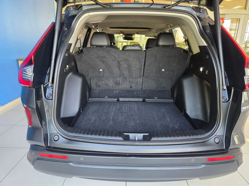 Certified Used 2025  Honda EX-L image 9