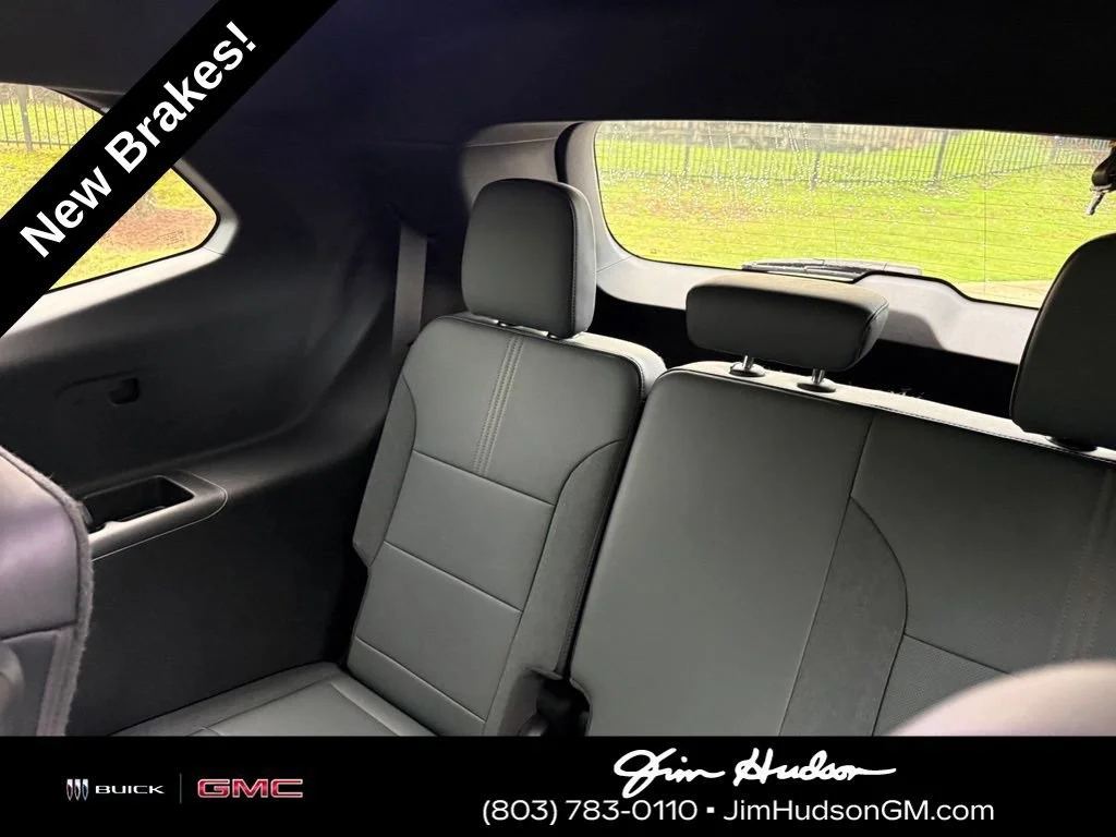Used 2024 Volcanic Red Tintcoat GMC AT4 image 26