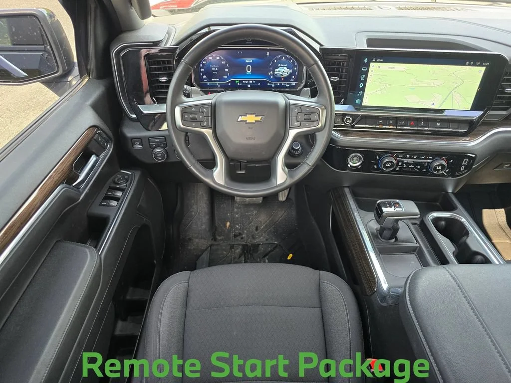 Used 2023 Black Chevrolet LT image 17