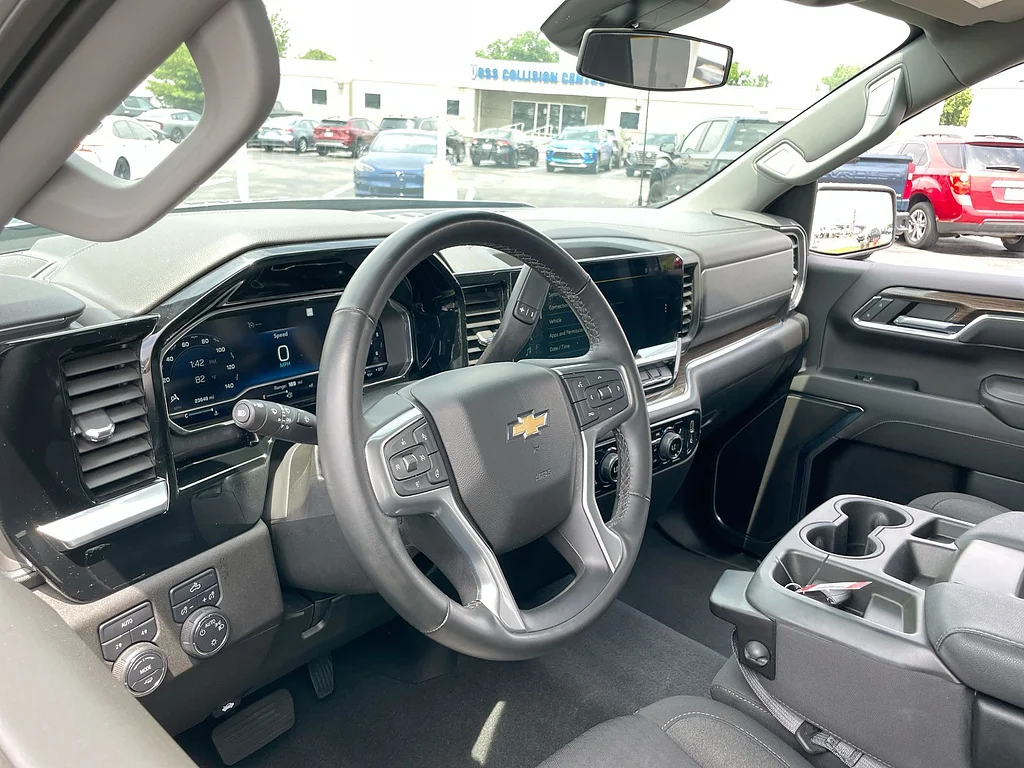 Certified Used 2023 GRAY Chevrolet LT image 10