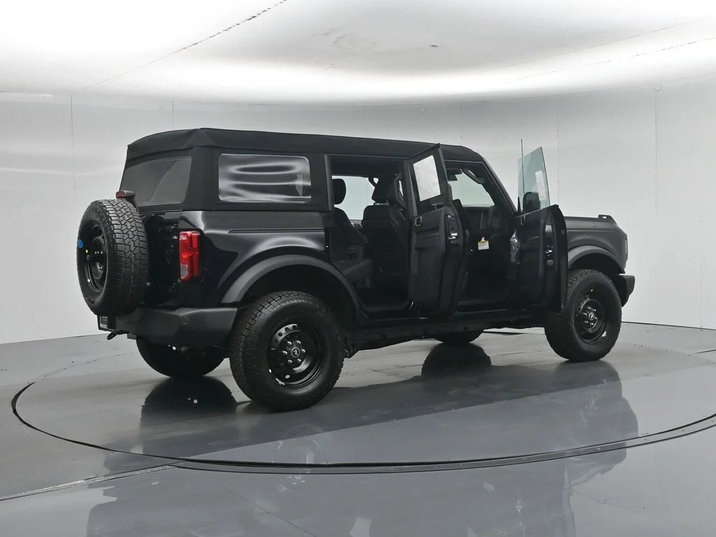New 2026 Shadow Black Ford Big Bend image 5