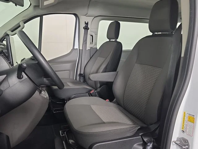 Used 2024 Oxford White Ford XLT image 21