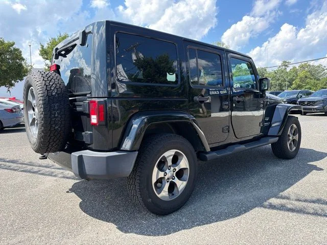 Used 2017 Black Clearcoat Jeep Unlimited Sahara image 5