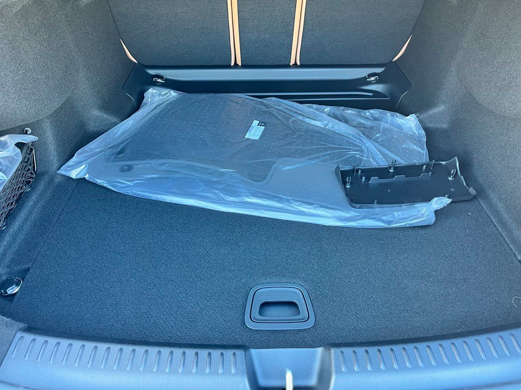 New 2027 Graphite Grey Metallic Mercedes-Benz E 350 image 26