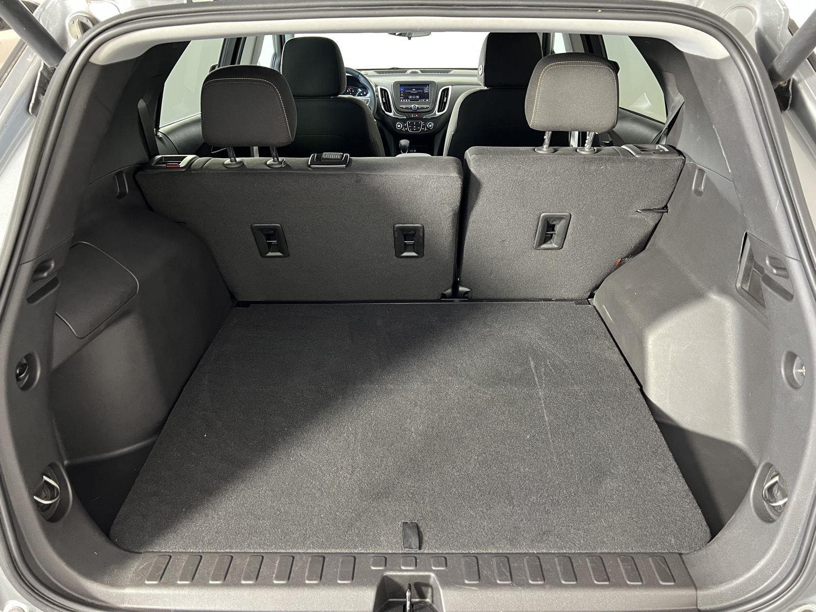 Used 2024 Sterling Gray Metallic Chevrolet LT image 21