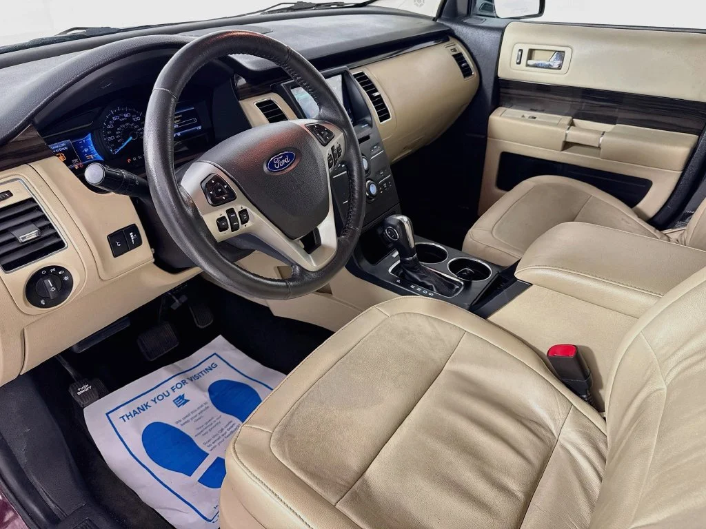Used 2018 Burgundy Ford SEL image 11