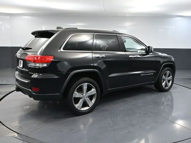 Used 2014 Black Jeep Limited image 6