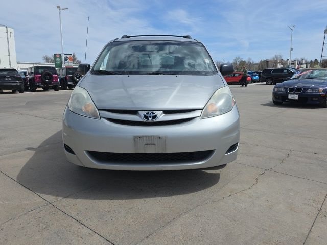 Used 2007 Toyota Sienna LE with VIN 5TDZK23C27S041594 for sale in Englewood, CO