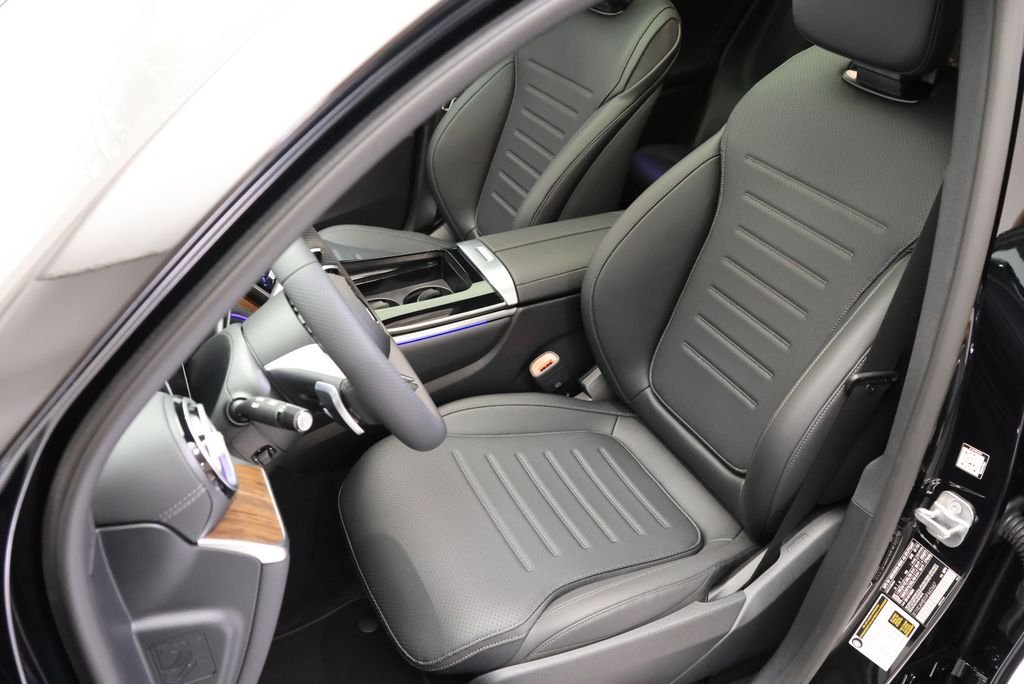 New 2027  Mercedes-Benz GLC 300 image 37