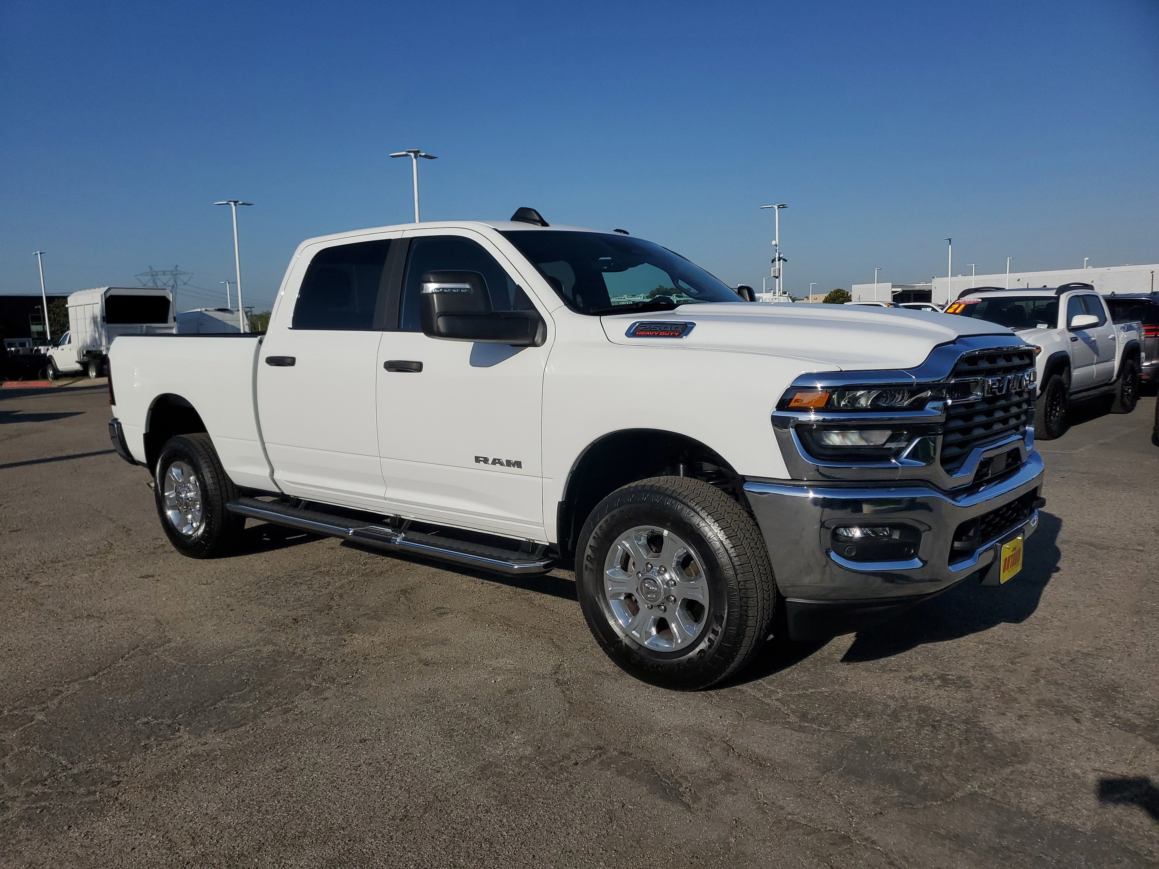 Certified Used 2025 White Ram Big Horn image 28