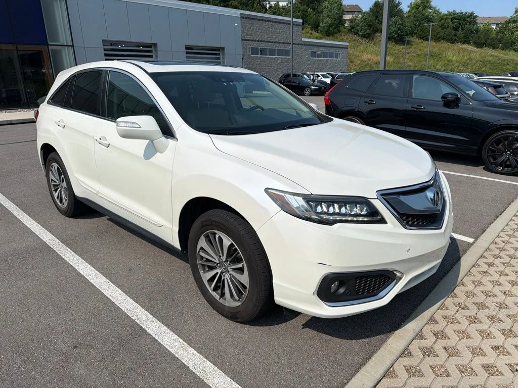 Used 2016 White Diamond Pearl Acura Base image 19