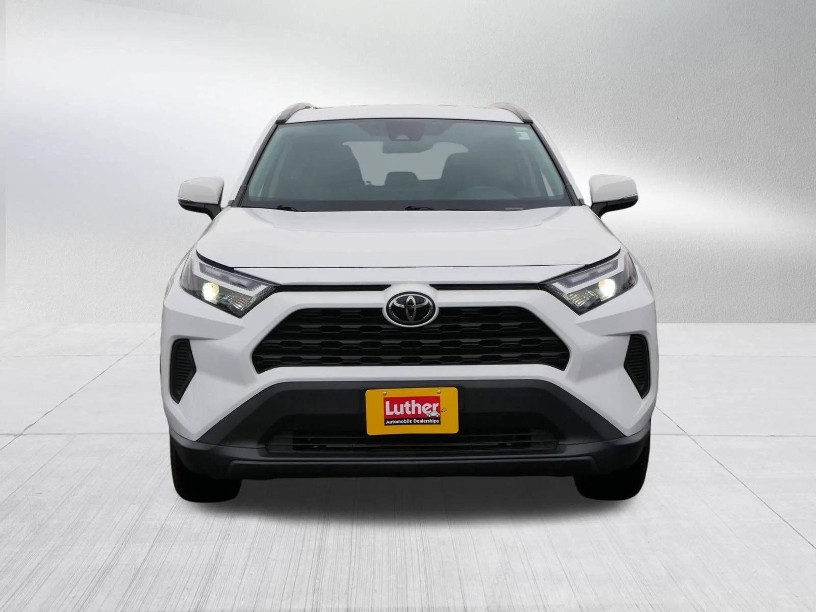 Used 2024 Toyota RAV4 XLE with VIN 2T3P1RFV0RW422247 for sale in Minneapolis, Minnesota