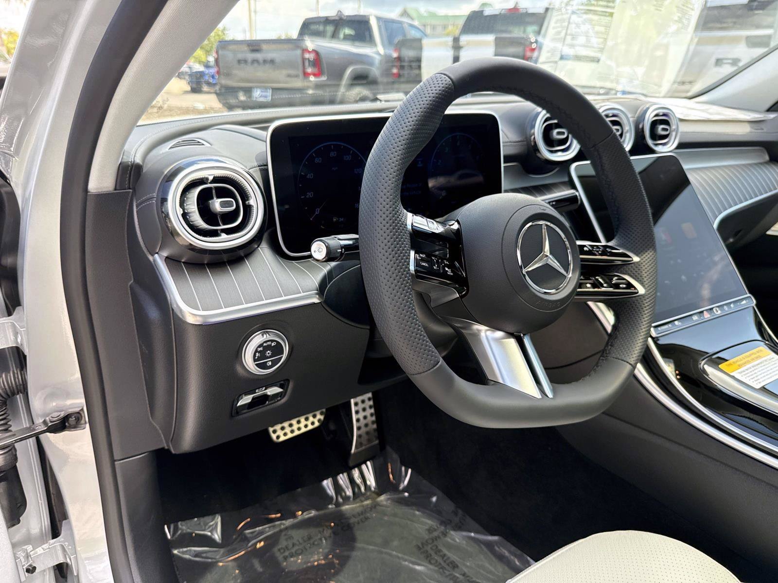 New 2026 Polar White Mercedes-Benz 300 4MATIC® SUV image 20