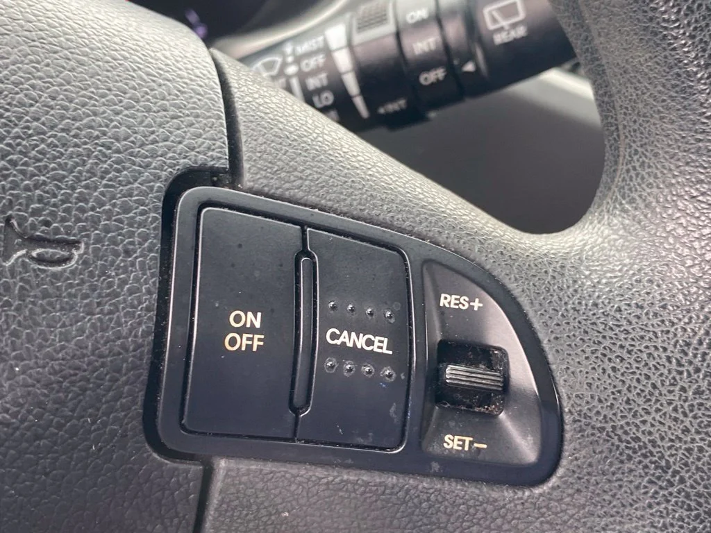Used 2015 Silver Kia LX image 22