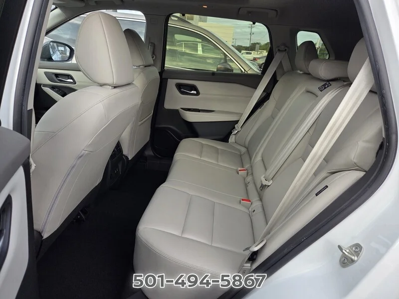 Used 2024 White Pearl NISSAN SL image 9
