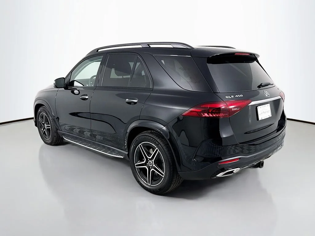 Used 2026 Black Mercedes-Benz GLE 450 image 3