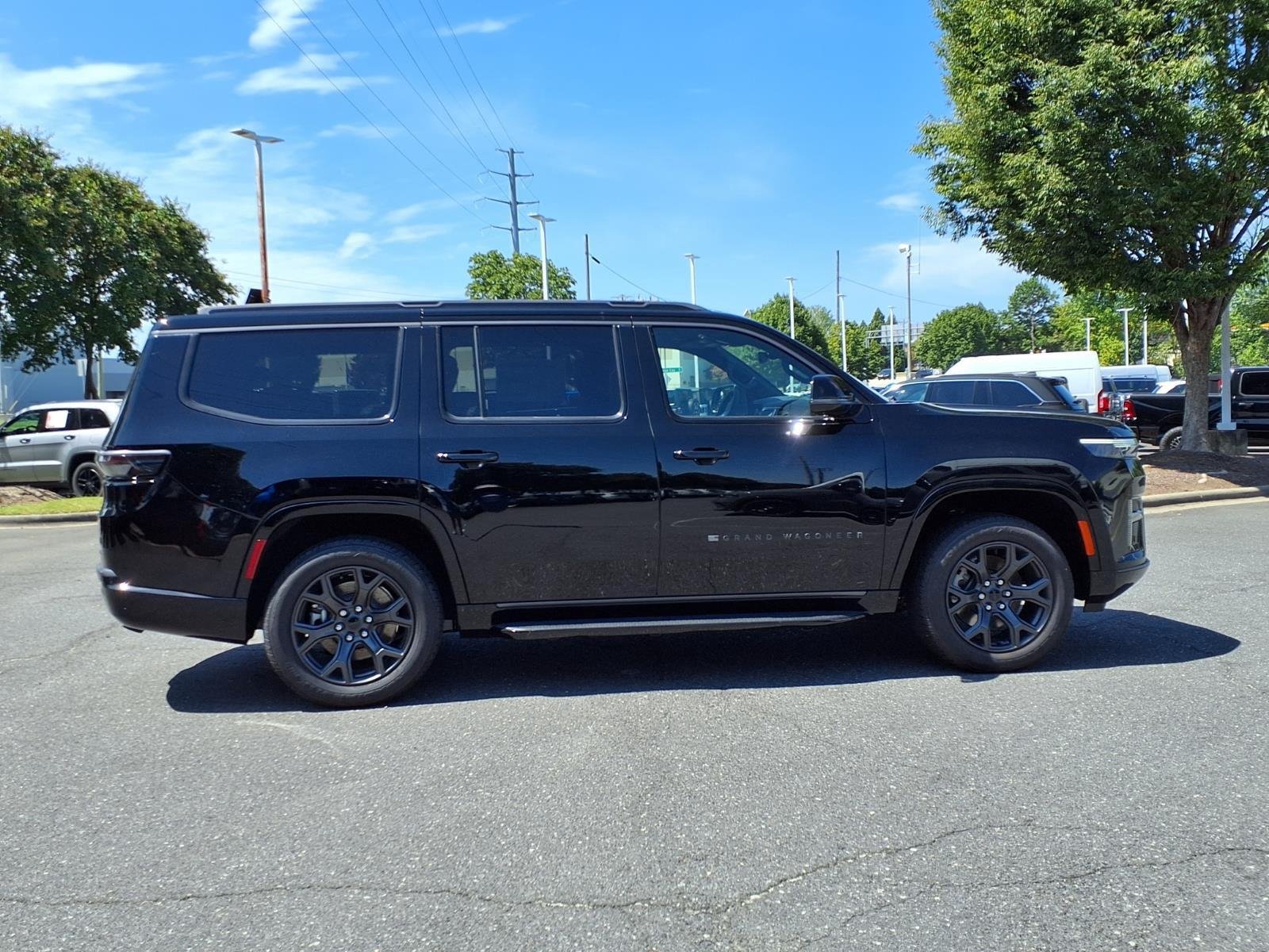 New 2026 High Gloss Black Jeep Limited Altitude image 11