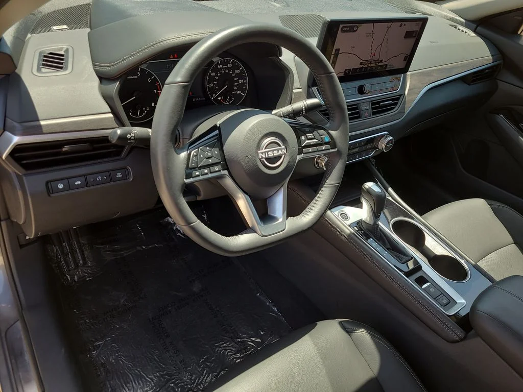 Used 2025 Gray Nissan 2.5 SL image 22