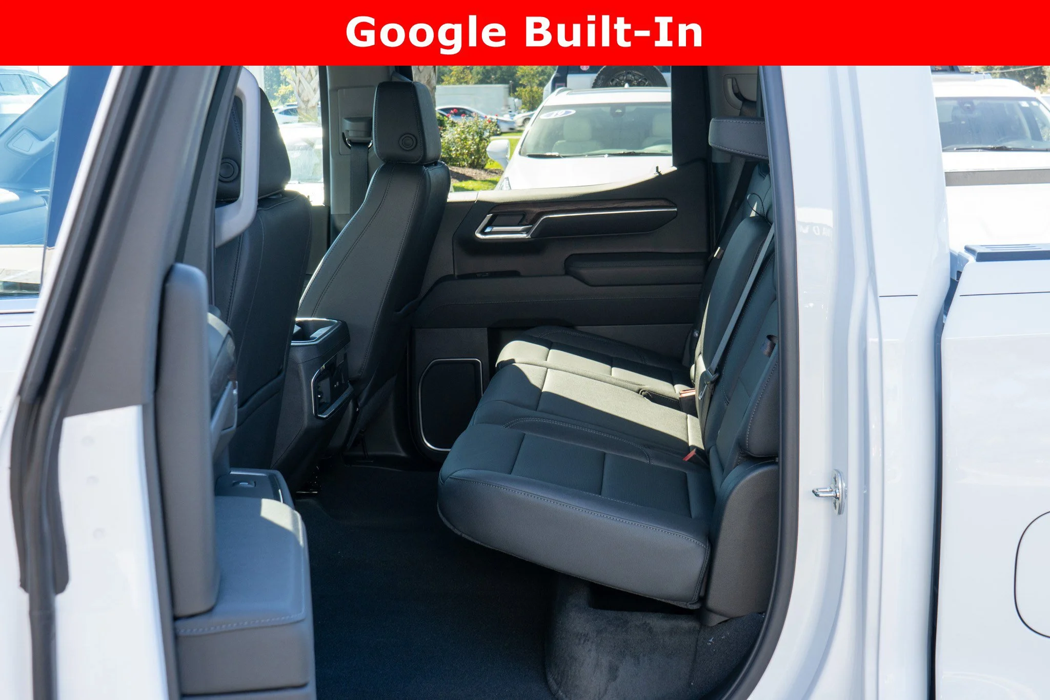 2026 GMC Sierra 1500 SLT - Photo 19