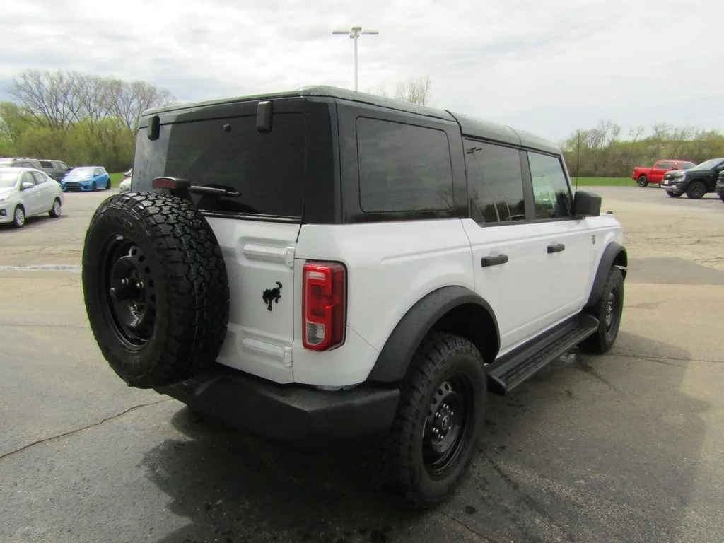 New 2026 Oxford White Ford Big Bend® image 9