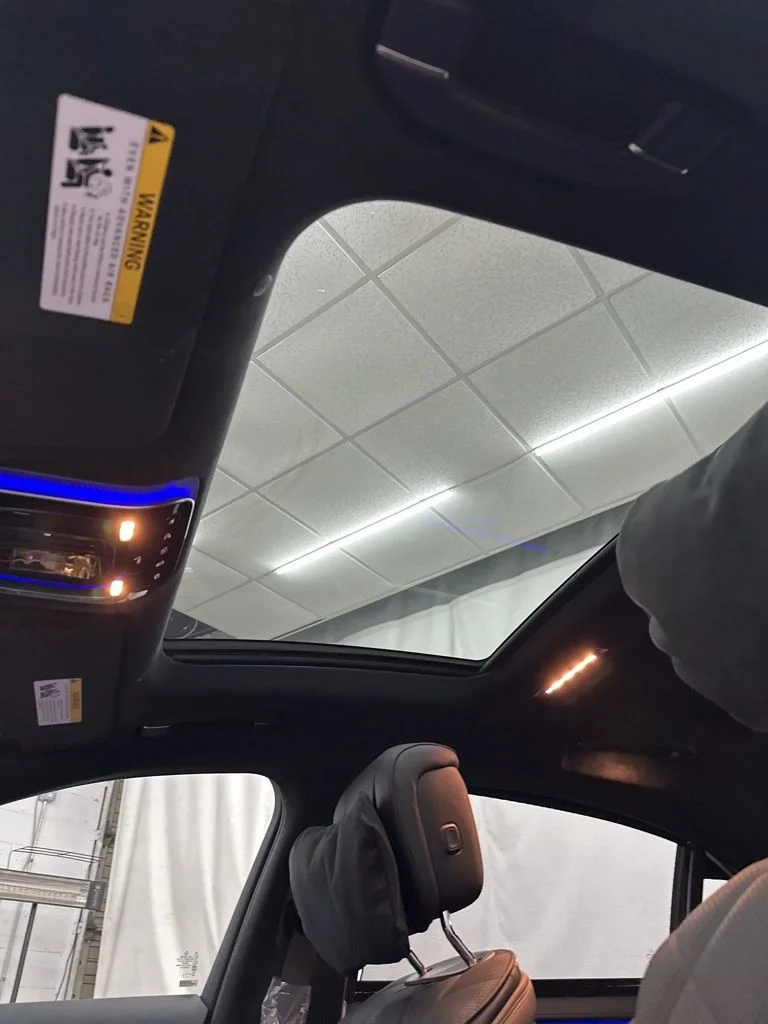 New 2026 White Mercedes-Benz S 580 image 17