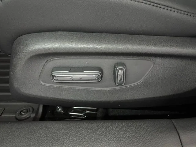 2026 Acura Integra Base - Photo 10