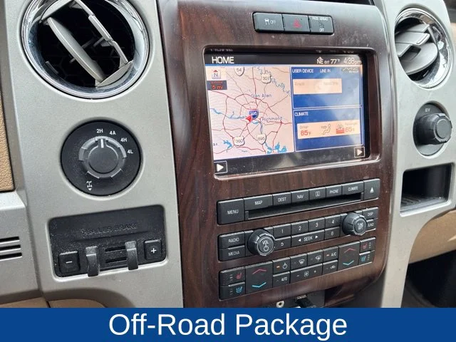 Used 2012 White Ford Lariat image 12
