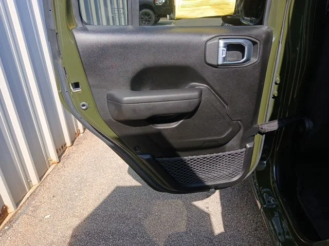 Used 2023 Green Jeep Sport image 18