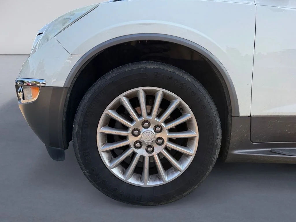 Used 2012 White Opal Buick Premium image 9
