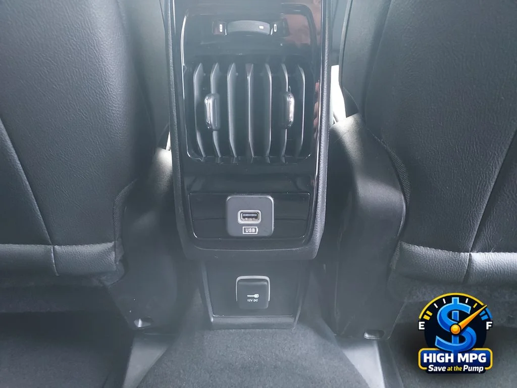 Used 2025 Red Jeep Limited image 25